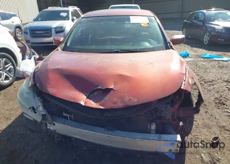 2013 Nissan Altima 2.5 S z USA, uszkodzony, nr VIN 1N4AL3AP4DN577489